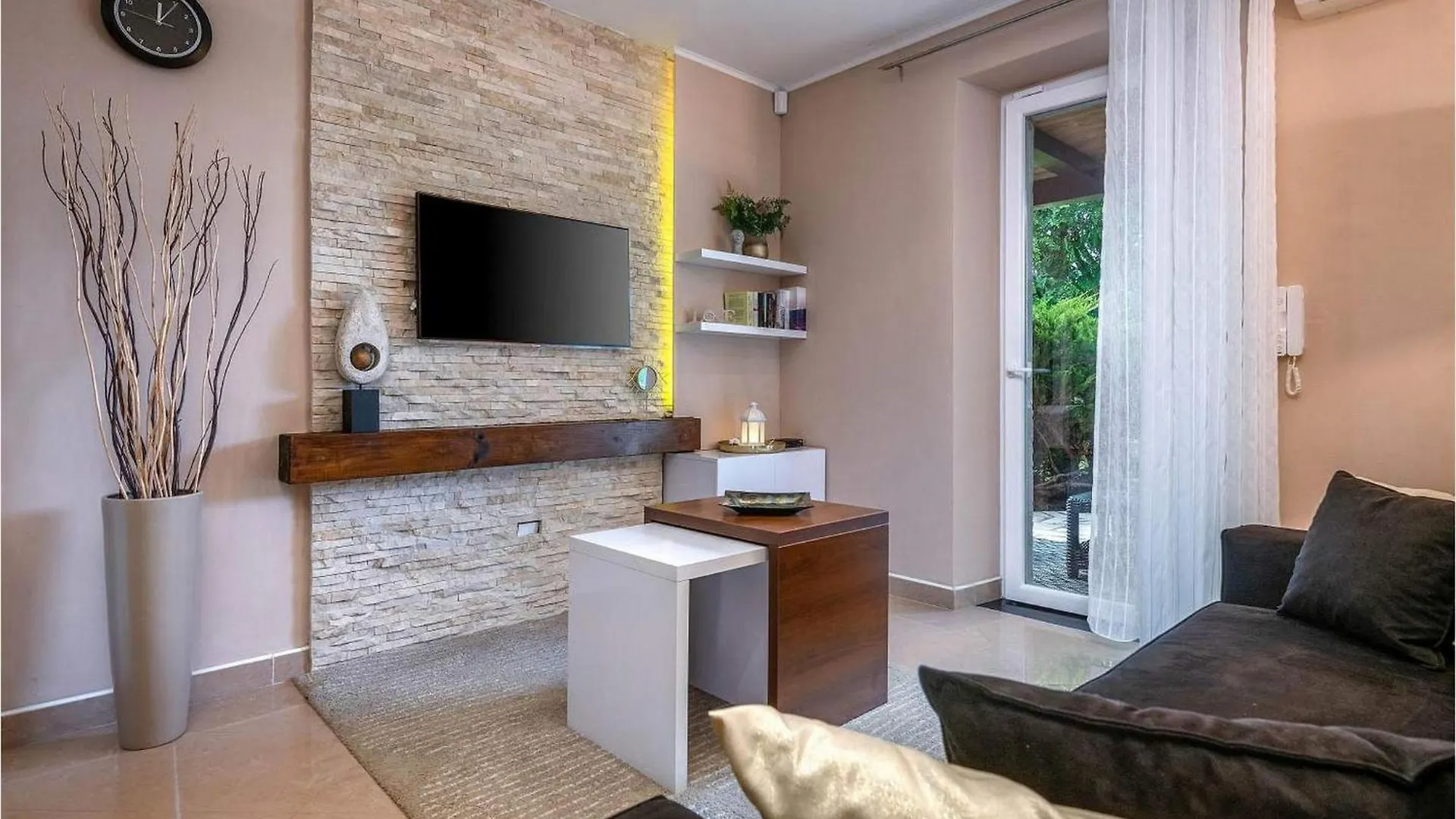 Villa Amneris Labin  0*, Labin (Istria)