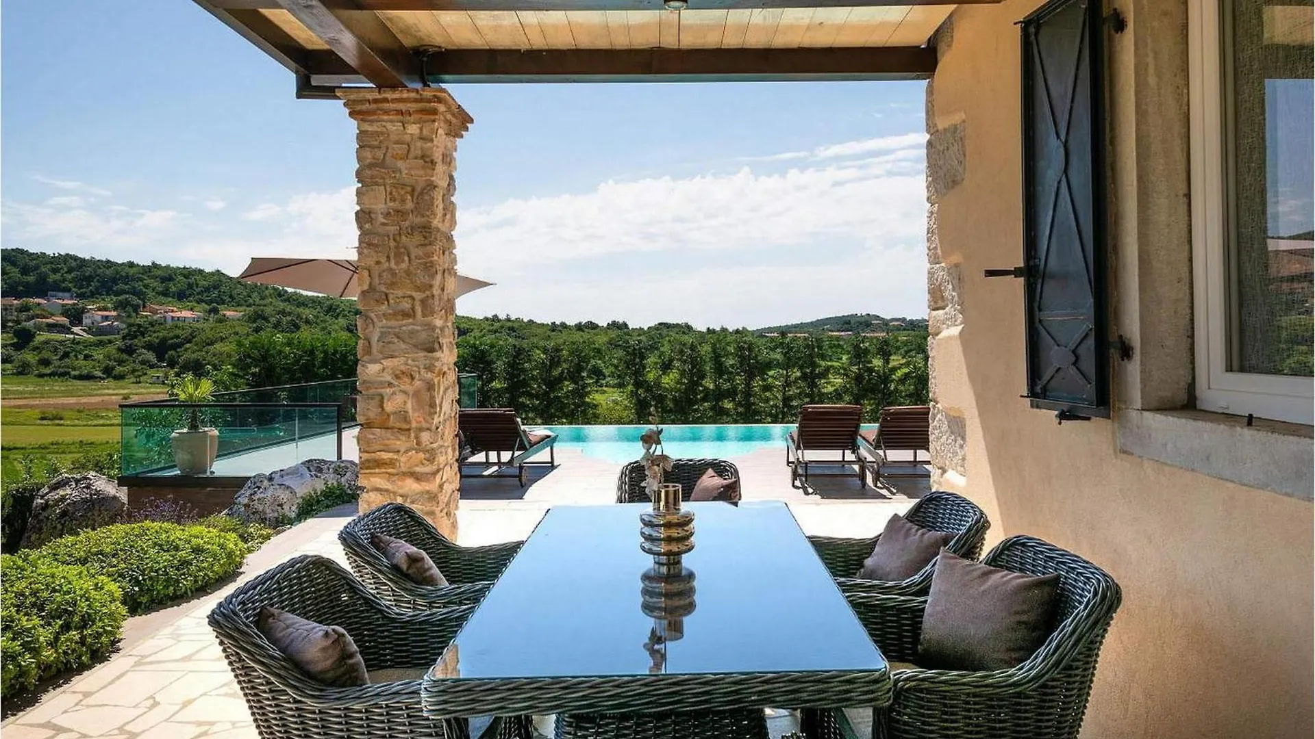 Villa Amneris Labin  Semesterbostad